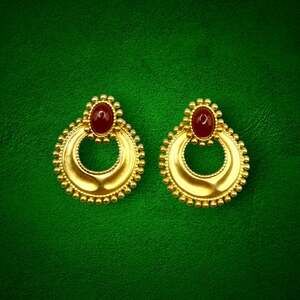 Vintage P.E.P. Gold Tone Red Cabochon Statement Dangle Earrings